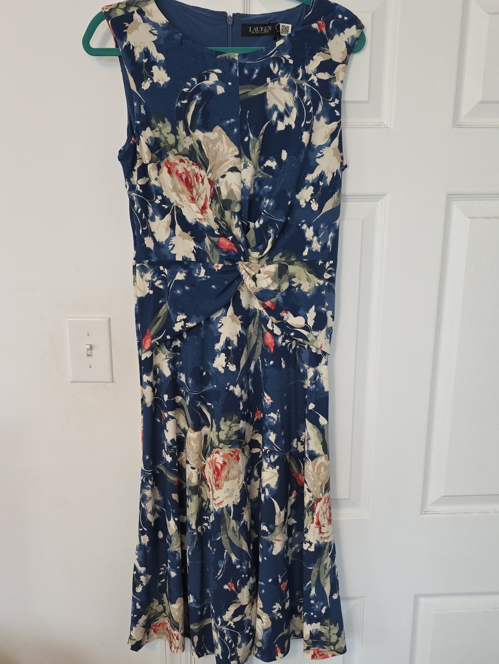 Lauren Ralph Lauren Navy Floral Twist-Front Midi Dress with Cream and Red Blooms